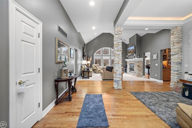 157 Great Pines Drive, Oxford, MI 48371