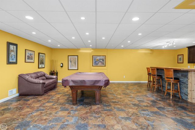 157 Great Pines Drive, Oxford, MI 48371