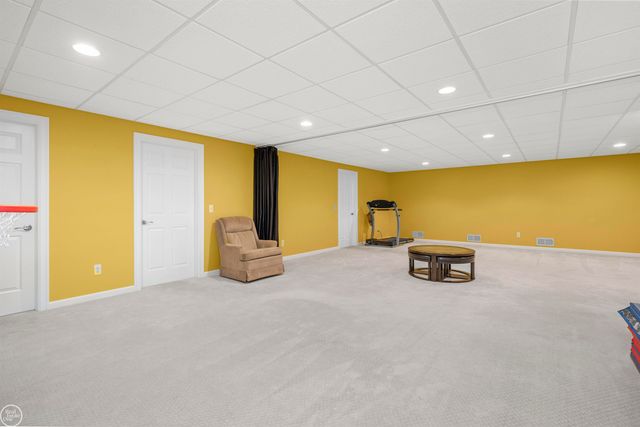 157 Great Pines Drive, Oxford, MI 48371