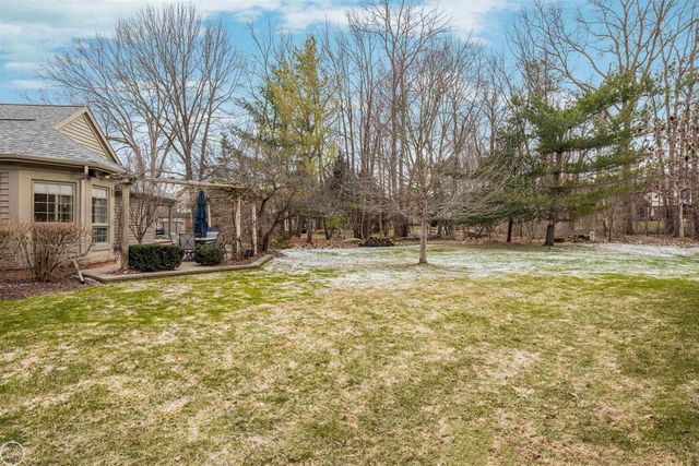 157 Great Pines Drive, Oxford, MI 48371