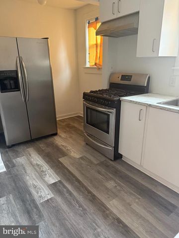 4229 LANE PL NE, Washington, DC 20019