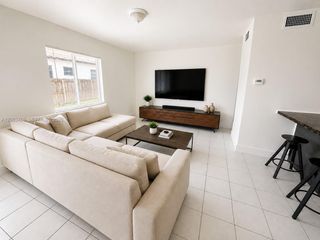 3247 SW 92nd Ave 3247, Miami, FL 33165