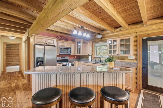 1462 W 1000 S, Pendleton, IN 46064