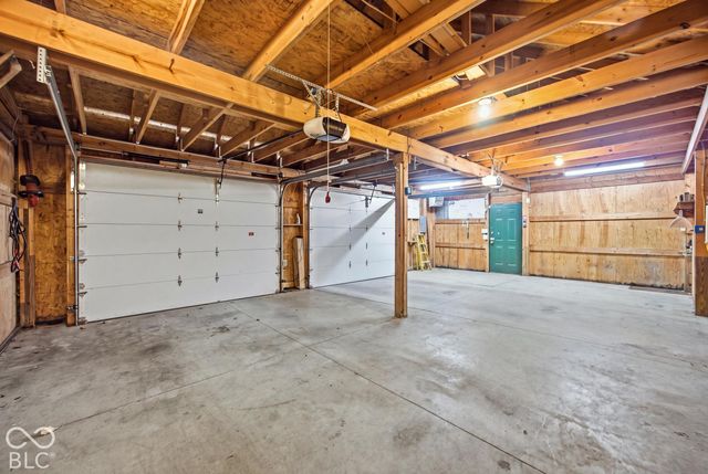 1462 W 1000 S, Pendleton, IN 46064