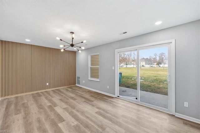 121 Whitewater DR, Newport News, VA 23608