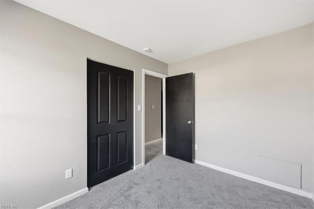 121 Whitewater DR, Newport News, VA 23608