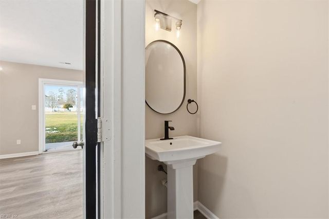 121 Whitewater DR, Newport News, VA 23608