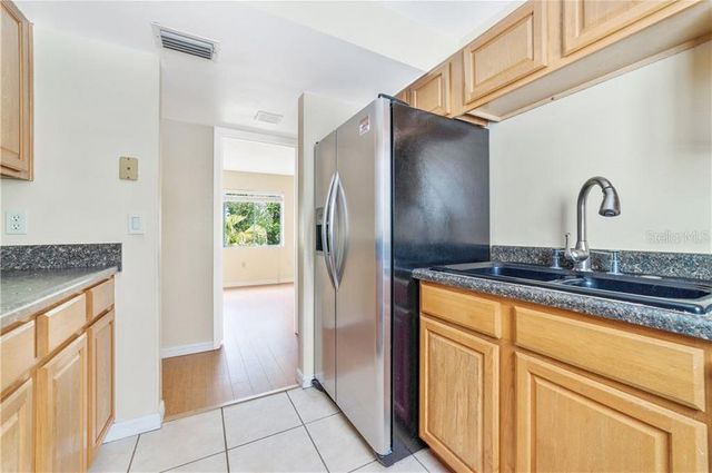 3254 S SEMORAN BOULEVARD 21, Orlando, FL 32822