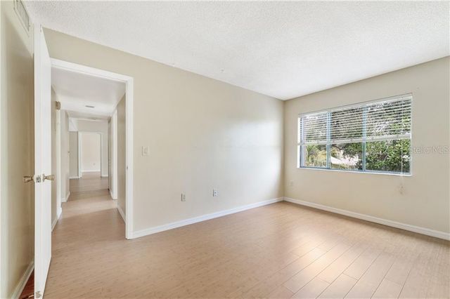 3254 S SEMORAN BOULEVARD 21, Orlando, FL 32822