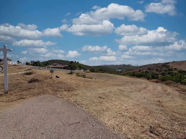 15530 SLEEPY CREEK RD 0, El Cajon, CA 92021