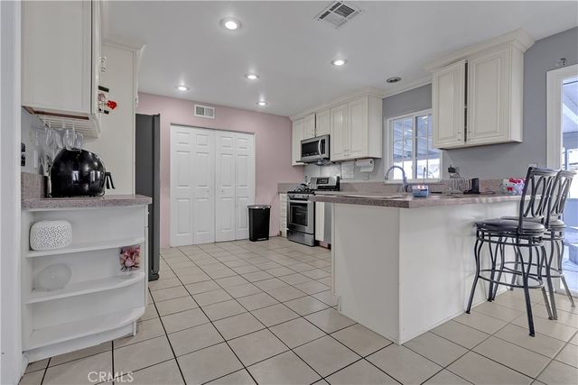 14328 Houston, Moreno Valley, CA 92553