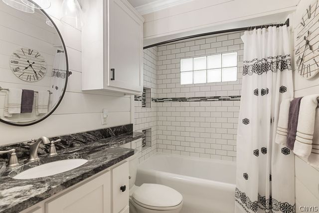 223 Wellington Road, Dewitt, NY 13214