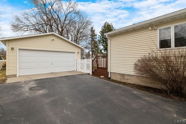 223 Wellington Road, Dewitt, NY 13214