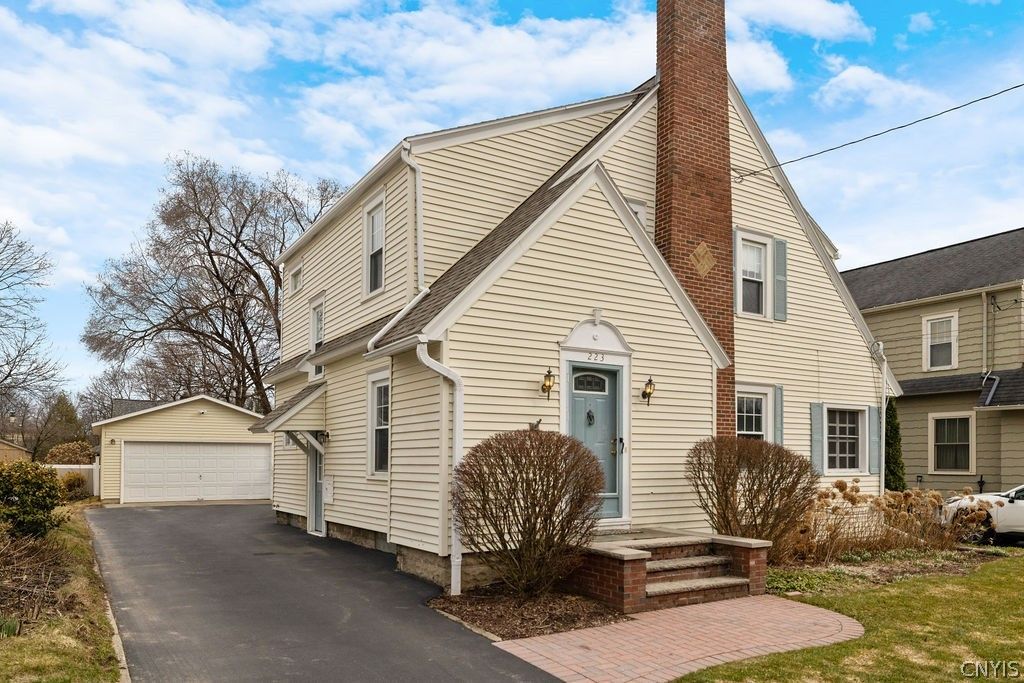 223 Wellington Road, Dewitt, NY 13214