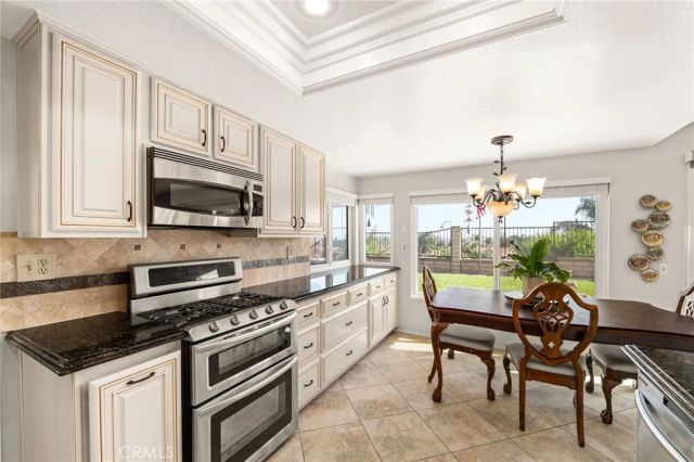 17879 Via La Cresta, Chino Hills, CA 91709