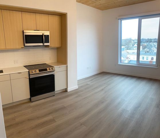 154 Broadway 507, Somerville, MA 02145