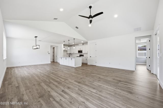 15 ULMUS Place, Palm Coast, FL 32164