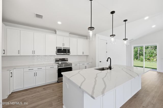 15 ULMUS Place, Palm Coast, FL 32164