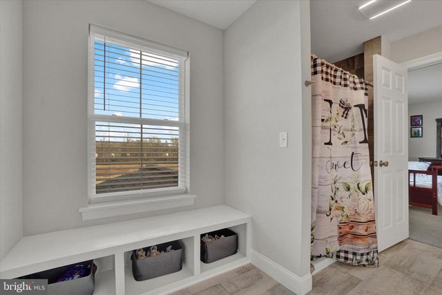 2072 N AUTUMN CHASE DRIVE, Mechanicsburg, PA 17055