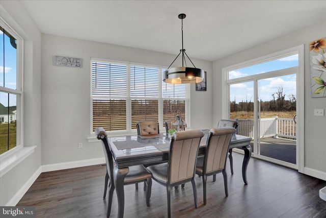 2072 N AUTUMN CHASE DRIVE, Mechanicsburg, PA 17055