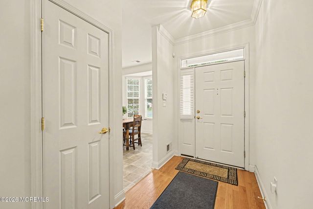 18 Blyth Lane, Jackson, NJ 08527