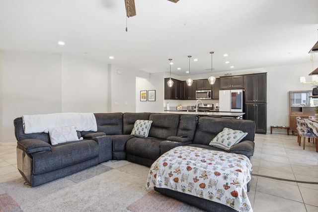 3039 Britannia Street, Tulare, CA 93274