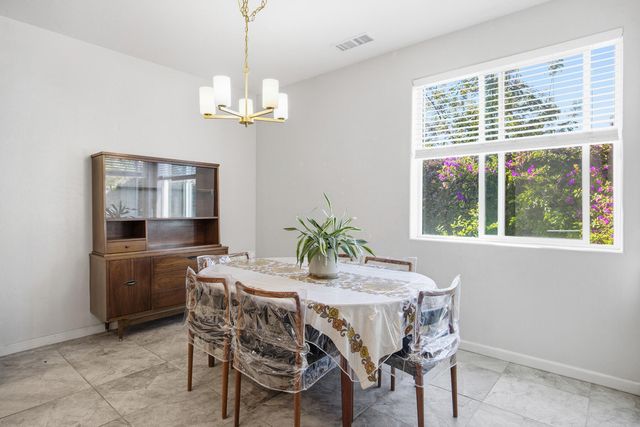 3039 Britannia Street, Tulare, CA 93274