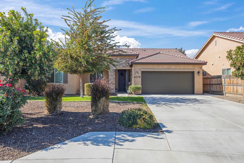 3039 Britannia Street, Tulare, CA 93274