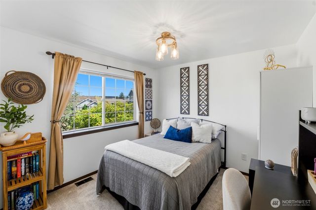 1417 Hamilton Place, Buckley, WA 98321