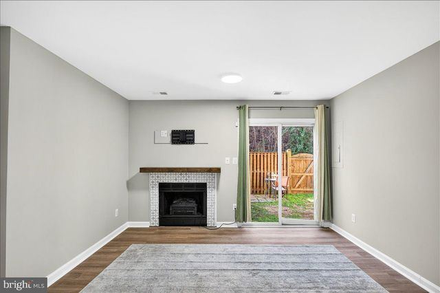 16294 TACONIC CIR, Dumfries, VA 22025