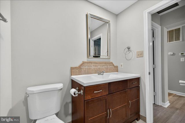 16294 TACONIC CIR, Dumfries, VA 22025