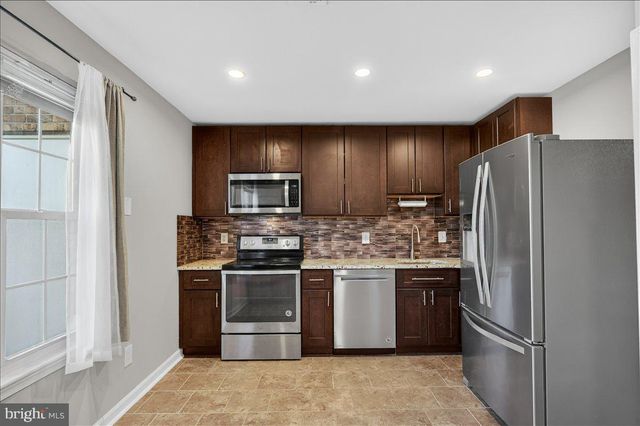 16294 TACONIC CIR, Dumfries, VA 22025