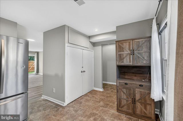 16294 TACONIC CIR, Dumfries, VA 22025