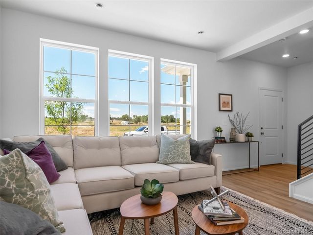 4177 Marblewood Drive, Johnstown, CO 80534