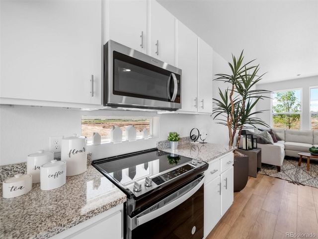 4177 Marblewood Drive, Johnstown, CO 80534