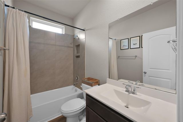 1286 Sandstone Hills Drive, Montgomery, TX 77316