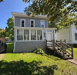 18 Paul Street, Auburn, NY 13021