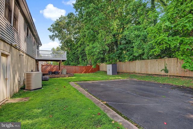71 HOMAN AVE, Trenton, NJ 08618
