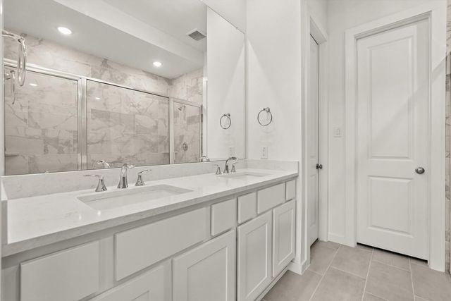 308 Fields Lane, Montgomery, TX 77316