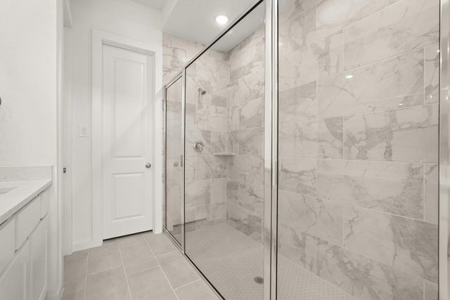 308 Fields Lane, Montgomery, TX 77316