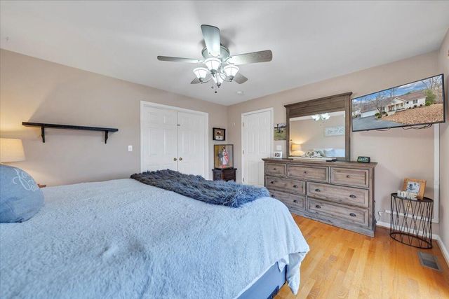 60 Cameron CIR, Wirtz, VA 24184