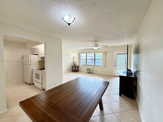 13300 SW 1st St 302O, Pembroke Pines, FL 33027