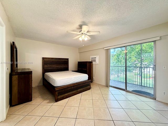 13300 SW 1st St 302O, Pembroke Pines, FL 33027