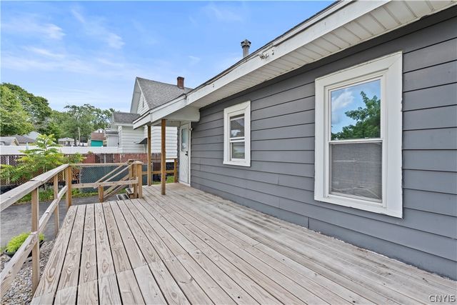 128 Harford Road, Syracuse, NY 13208