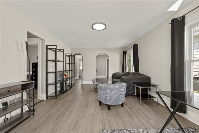 128 Harford Road, Syracuse, NY 13208