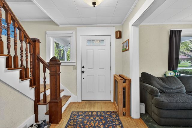 9 Park Street, Proctor, VT 05765