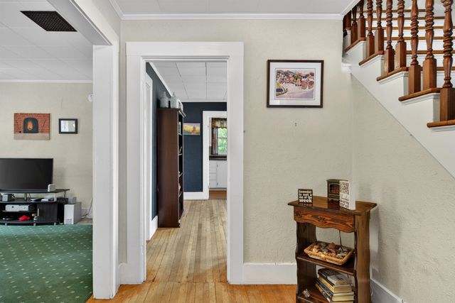 9 Park Street, Proctor, VT 05765