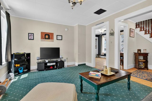 9 Park Street, Proctor, VT 05765