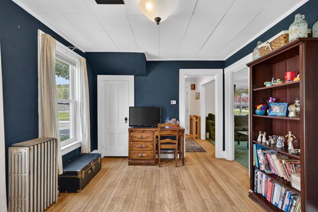 9 Park Street, Proctor, VT 05765