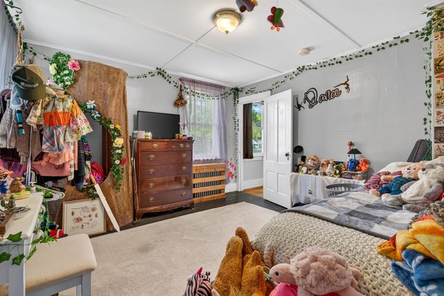 9 Park Street, Proctor, VT 05765